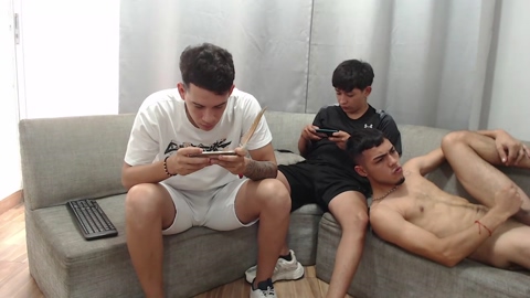 hotcute_boys  16-02-2023
